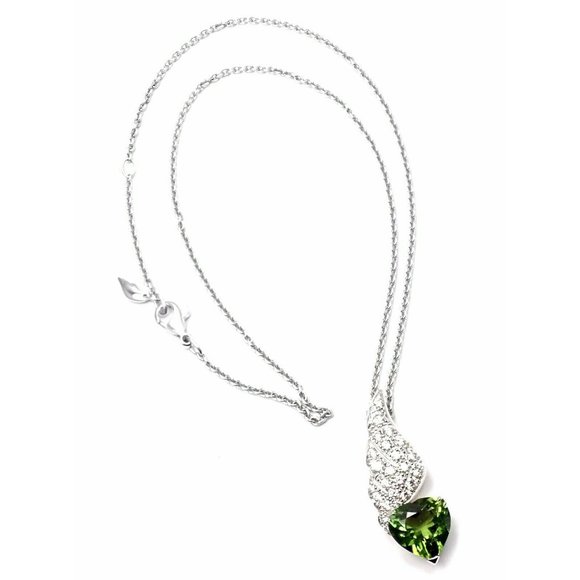 Rare! Authentic Piaget 18k White Gold Diamond Peridot Heart Pendant Necklace - Picture 2 of 8